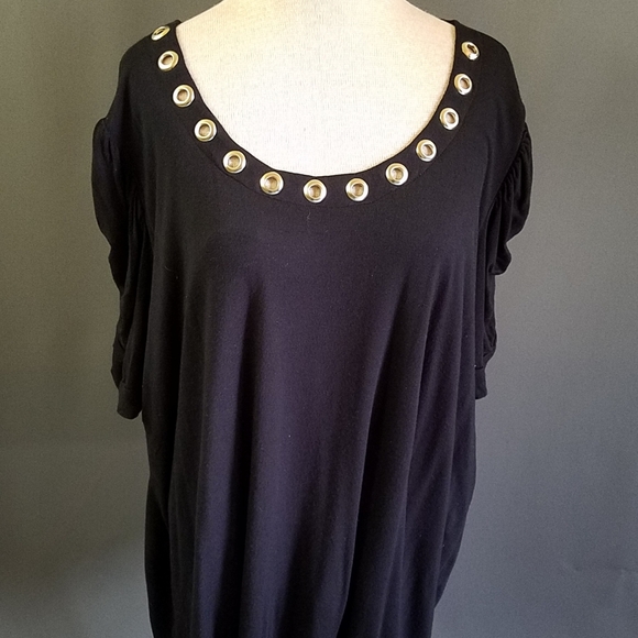 Carmen plus size top 3x black grommets - Picture 1 of 8